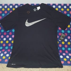 Men's Nike dri-fit tshirt